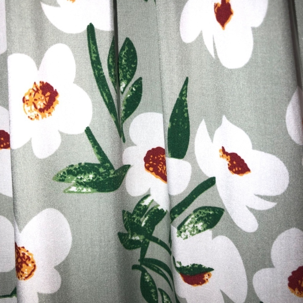 Women’s Floral Print V-Neck Maxi Dress - Picture 7 of 8